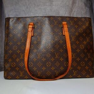 Louis Vuitton Laptop bag